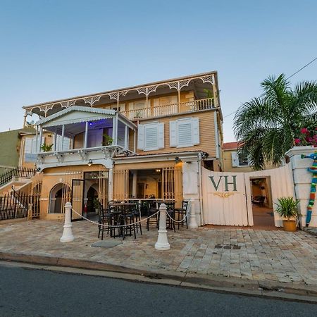 Victoria House Hotel Frederiksted Buitenkant foto