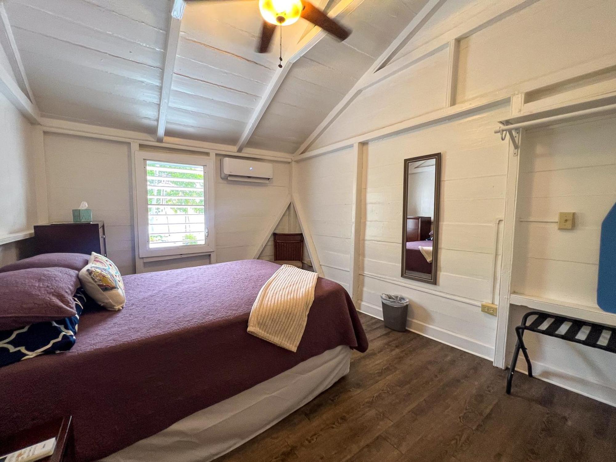 Victoria House Hotel Frederiksted Buitenkant foto